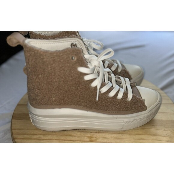 Size 7.5 - Converse Chuck Taylor All Star Move Platform High Sherpa - Tan - Picture 4 of 12